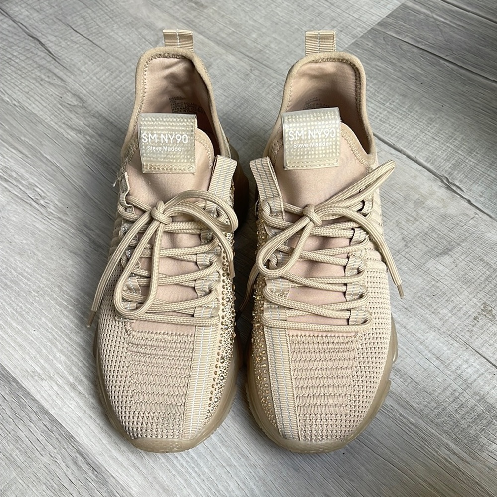 Steve Madden Light Tan Knit Sneakers with Rhinestones Size 10